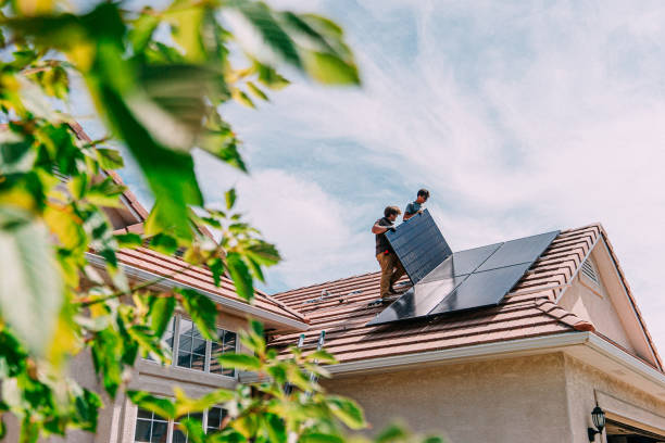 Best Roof Gutter Cleaning  in Makakilo, HI